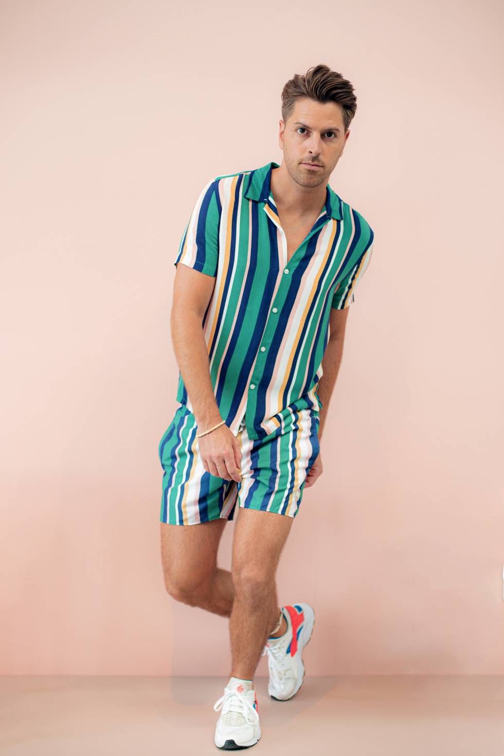 DivaDeluxe-DjCK.jpg DivaDeluxe-DjCK.jpg
